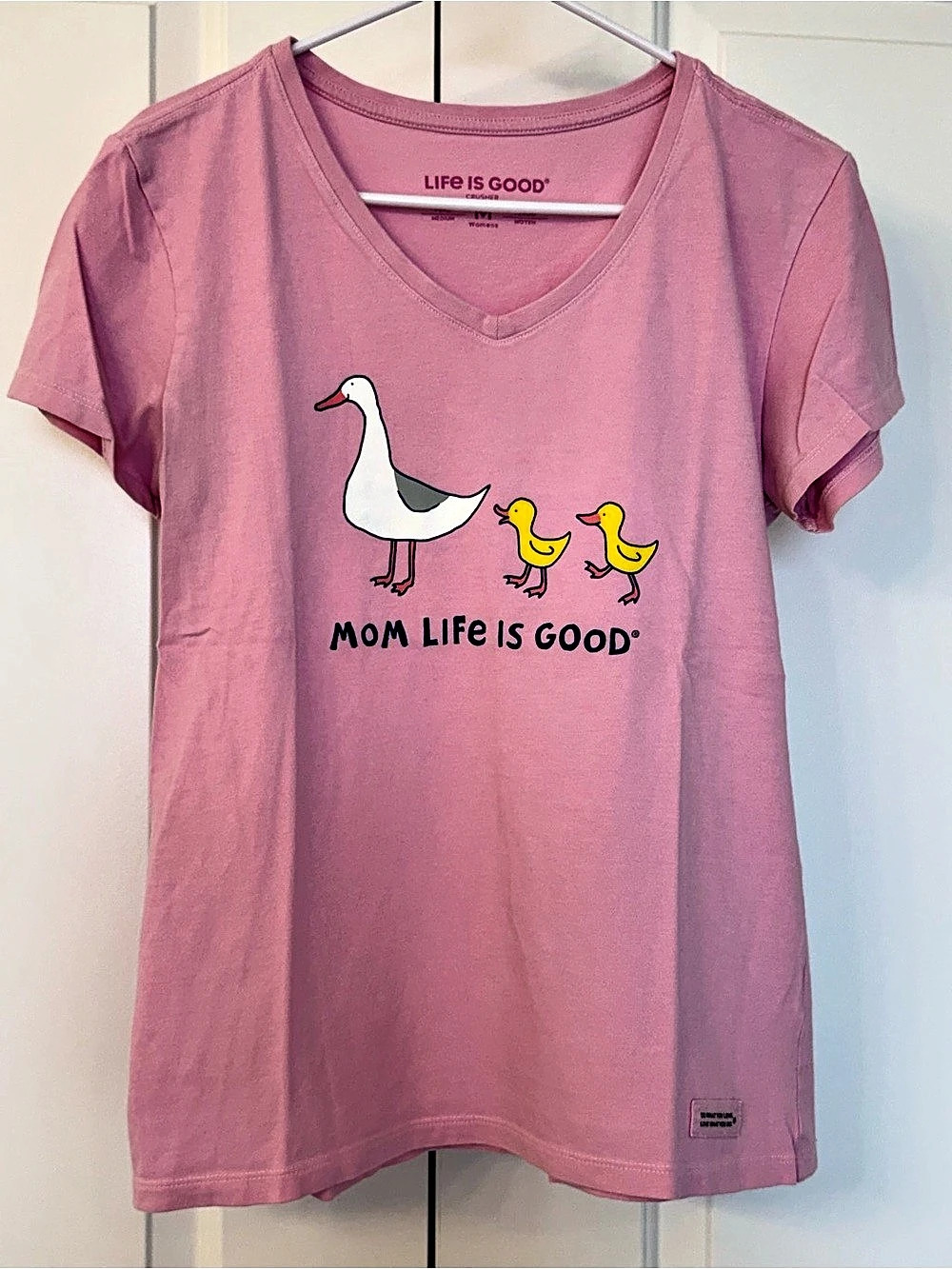 Mom Life is Good Graphic Tee